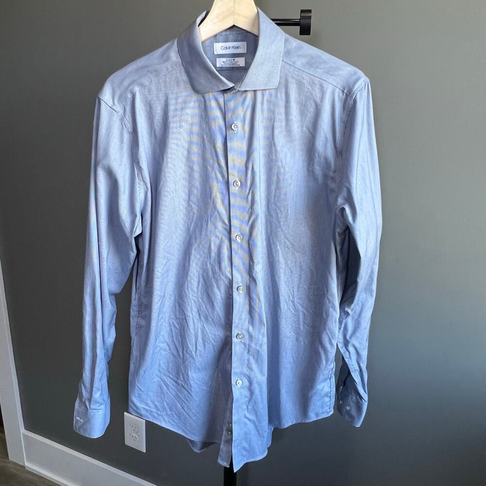 Calvin Klein Men's Button Down Blue Long Sleeve Shirt Size M 15.5 32/33